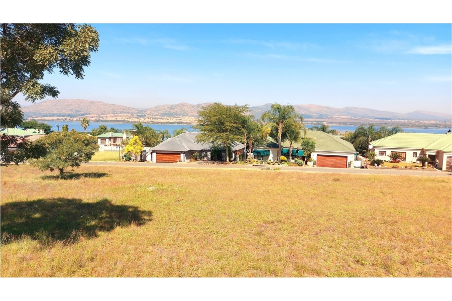 3 Bedroom Property for Sale in Kosmos Ridge North West